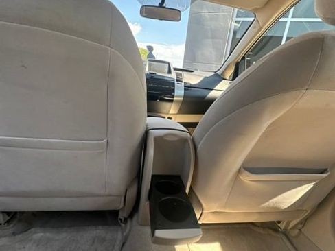 Used 2005 Toyota Prius w/ Pkg 4 FWD image 25