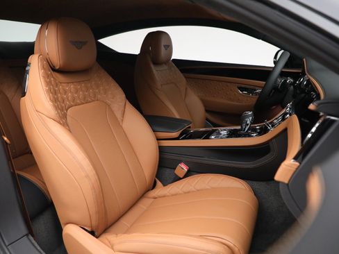 Certified 2022 Bentley Continental GT AWD/4WD image 23