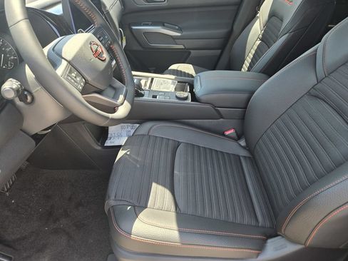 New 2026 Nissan Pathfinder Rock Creek w/ Rock Creek Premium Package AWD/4WD image 11