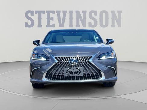 Used 2024 Lexus ES 350 w/ Premium Package FWD image 8