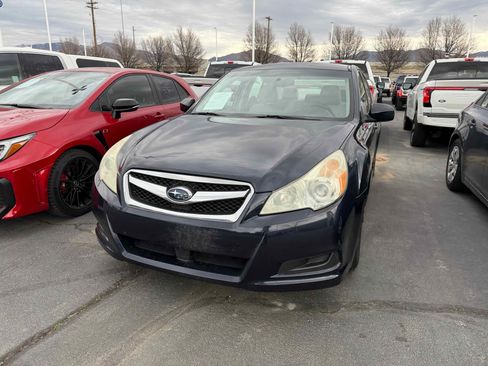 Used 2012 Subaru Legacy 2.5i Premium image 2