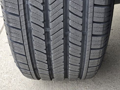 Used 2021 Kia Sorento EX w/ Panoramic Sunroof Package image 11