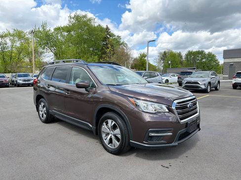 Used 2020 Subaru Ascent Premium w/ Convenience Package AWD/4WD image 15
