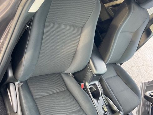 Used 2015 Toyota RAV4 LE AWD/4WD image 24