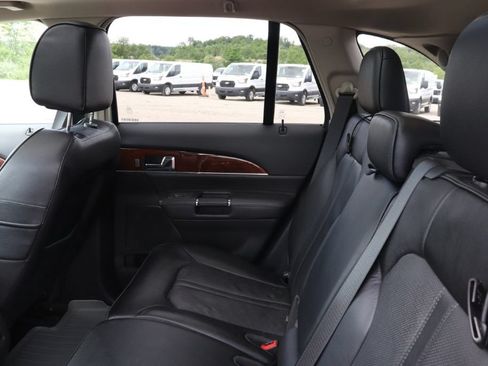 Used 2015 Lincoln MKX AWD w/ Equipment Group 102A image 15