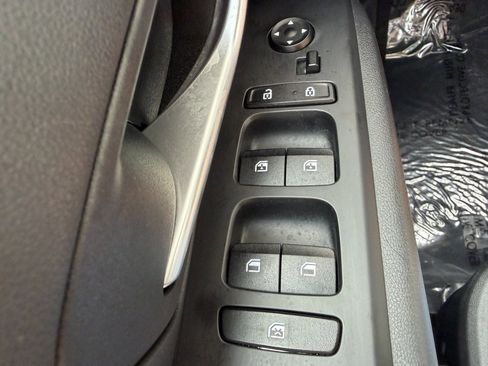 Used 2024 Hyundai Tucson SEL w/ Convenience Package FWD image 28