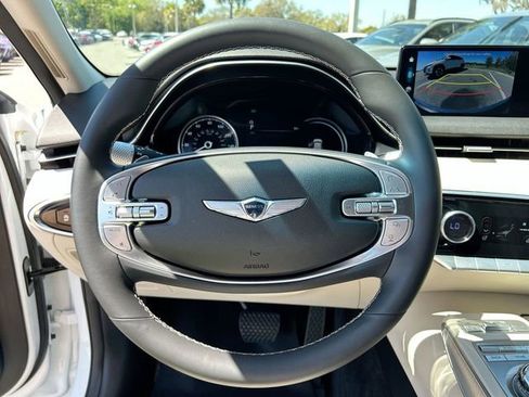 Used 2025 Genesis GV70 2.5T w/ Select Package AWD/4WD image 34