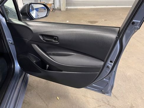 Used 2023 Toyota Corolla LE image 13