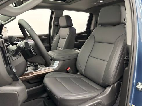 New 2026 GMC Sierra 1500 Elevation w/ Elevation Premium Package image 17