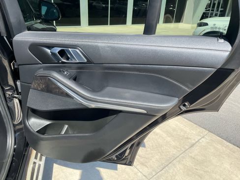 Used 2023 BMW X5 xDrive40i image 18