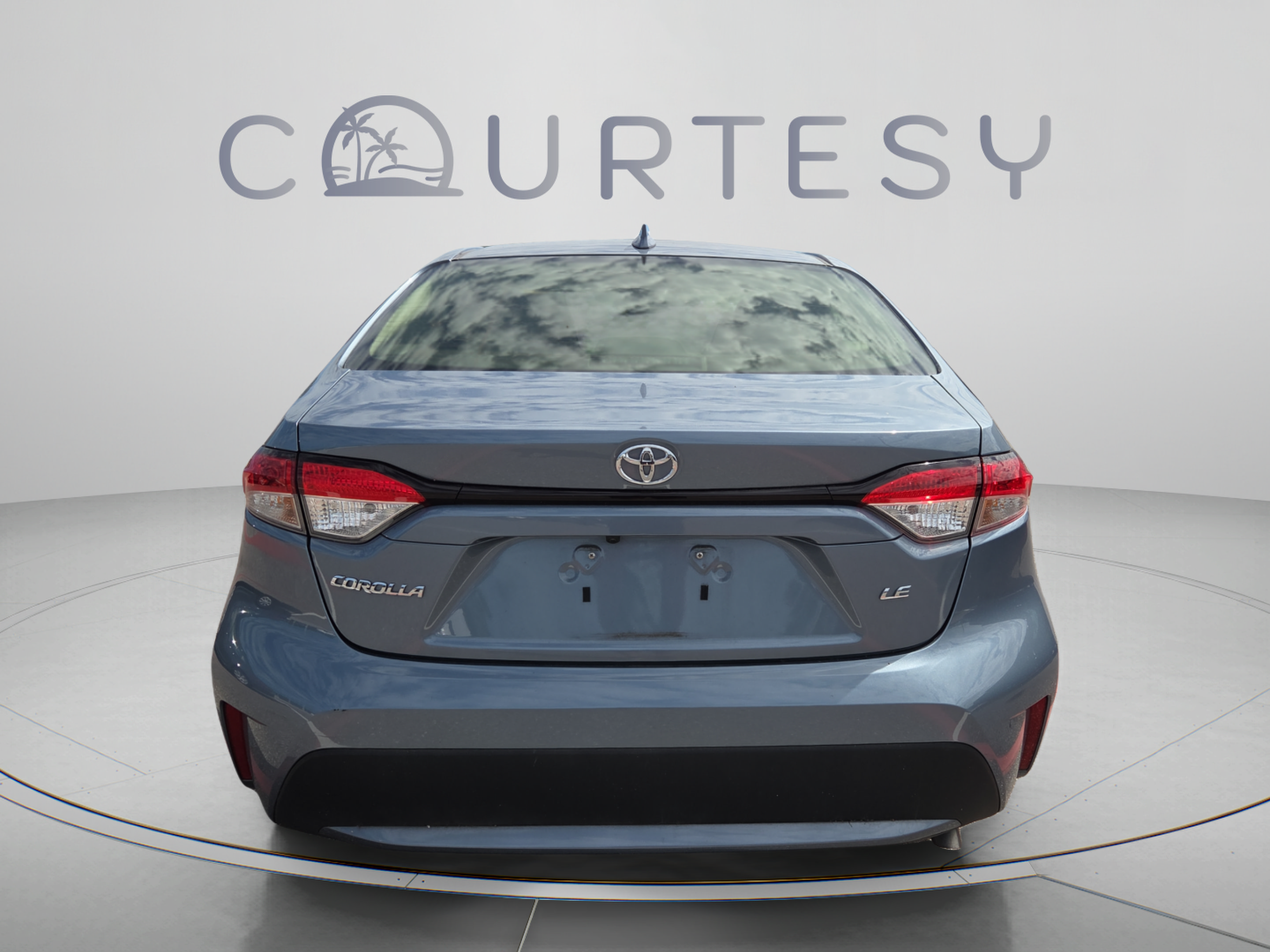 Certified 2020 Toyota Corolla LE FWD image 3