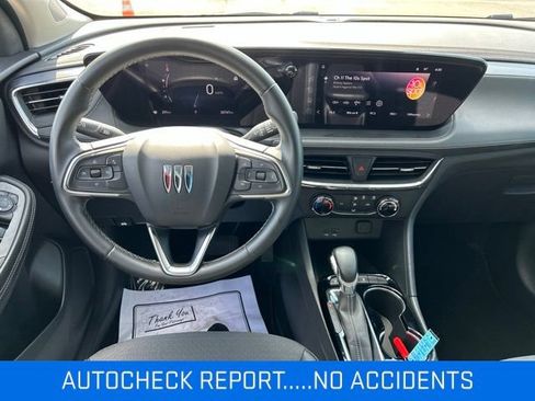 Certified 2025 Buick Encore GX Preferred AWD/4WD image 2