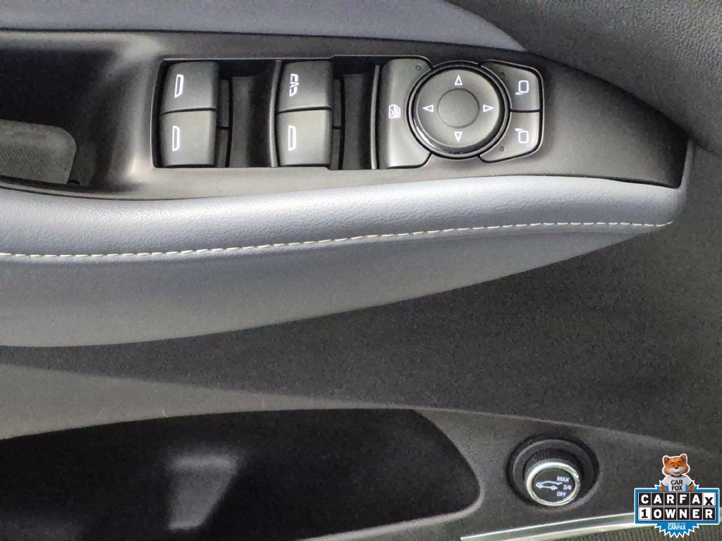 Used 2019 Buick Enclave Essence AWD/4WD image 16