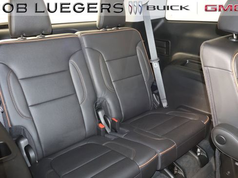 Certified 2023 GMC Acadia AT4 w/ Technology Package image 17
