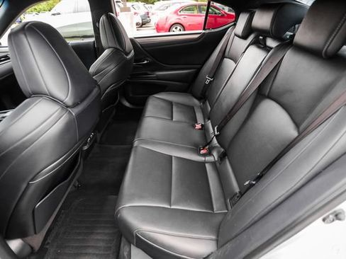 Used 2019 Lexus ES 350 F Sport w/ Accessory Package 2 FWD image 65