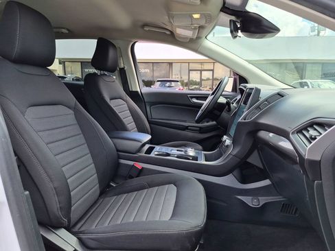 Used 2021 Ford Edge SE FWD image 29