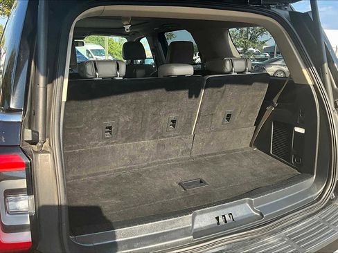 Used 2023 Ford Expedition Limited image 63