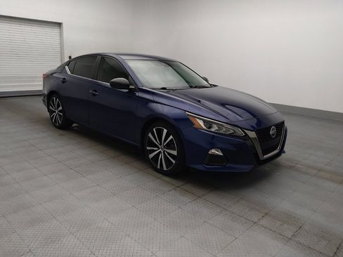 Used 2020 Nissan Altima 2.5 SR FWD image 11