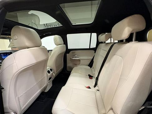 New 2026 Mercedes-Benz GLB 250 image 24