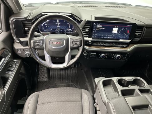Certified 2025 GMC Sierra 2500 SLE w/ SLE Value Package; AWD/4WD image 19