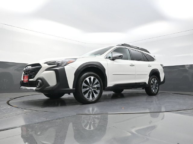 Used 2025 Subaru Outback Touring XT AWD/4WD image 33