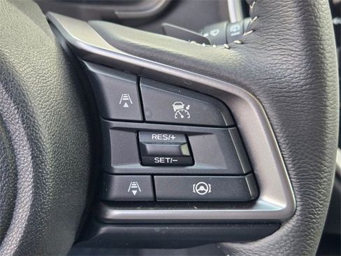 Used 2025 Subaru Ascent Premium image 13