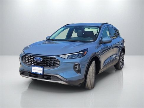 New 2024 Ford Escape SE image 8