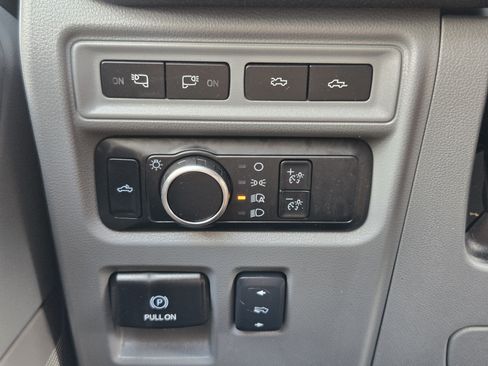 Used 2024 Ford F150 Lightning Flash AWD/4WD image 17