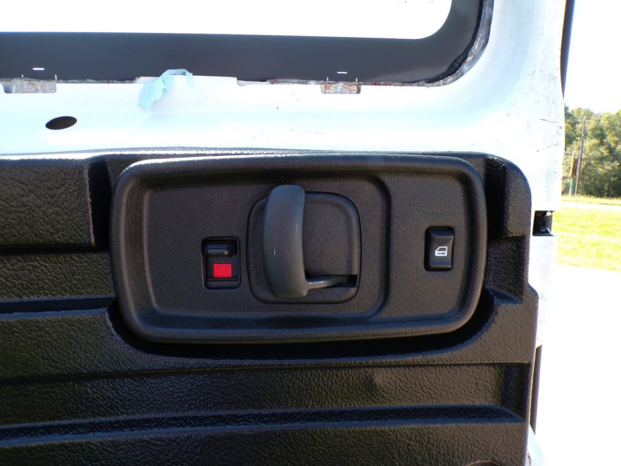 Used 2022 Chevrolet Express 2500 w/ Driver Convenience Package RWD image 28