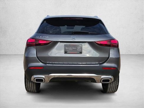 Used 2026 Mercedes-Benz GLA 250 GLA 250 image 8