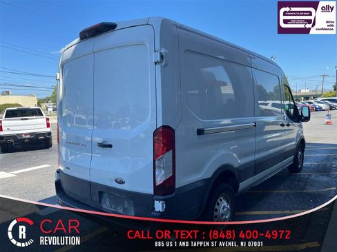 Used 2022 Ford Transit 250 Medium Roof AWD w/ Load Area Protection Package image 8