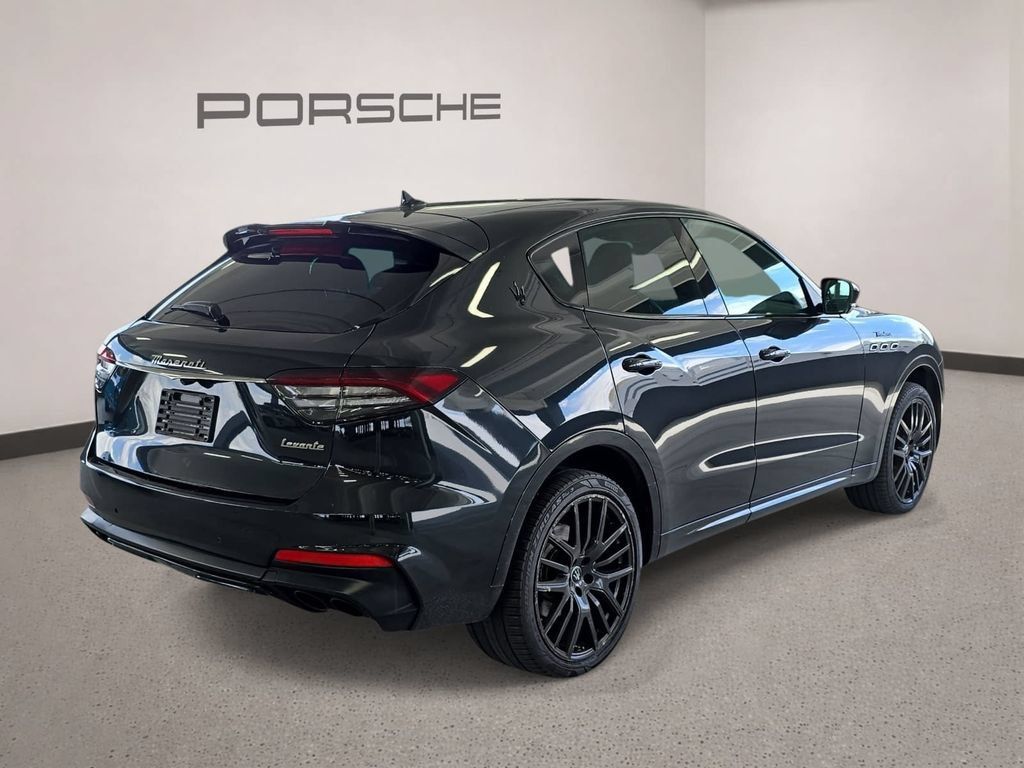 Used 2022 Maserati Levante Modena AWD/4WD image 4