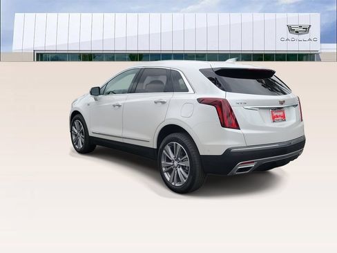 Used 2026 Cadillac XT5 Premium Luxury w/ Driver Assist Package FWD image 6