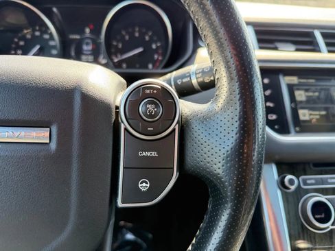 Used 2016 Land Rover Range Rover Sport HSE image 22