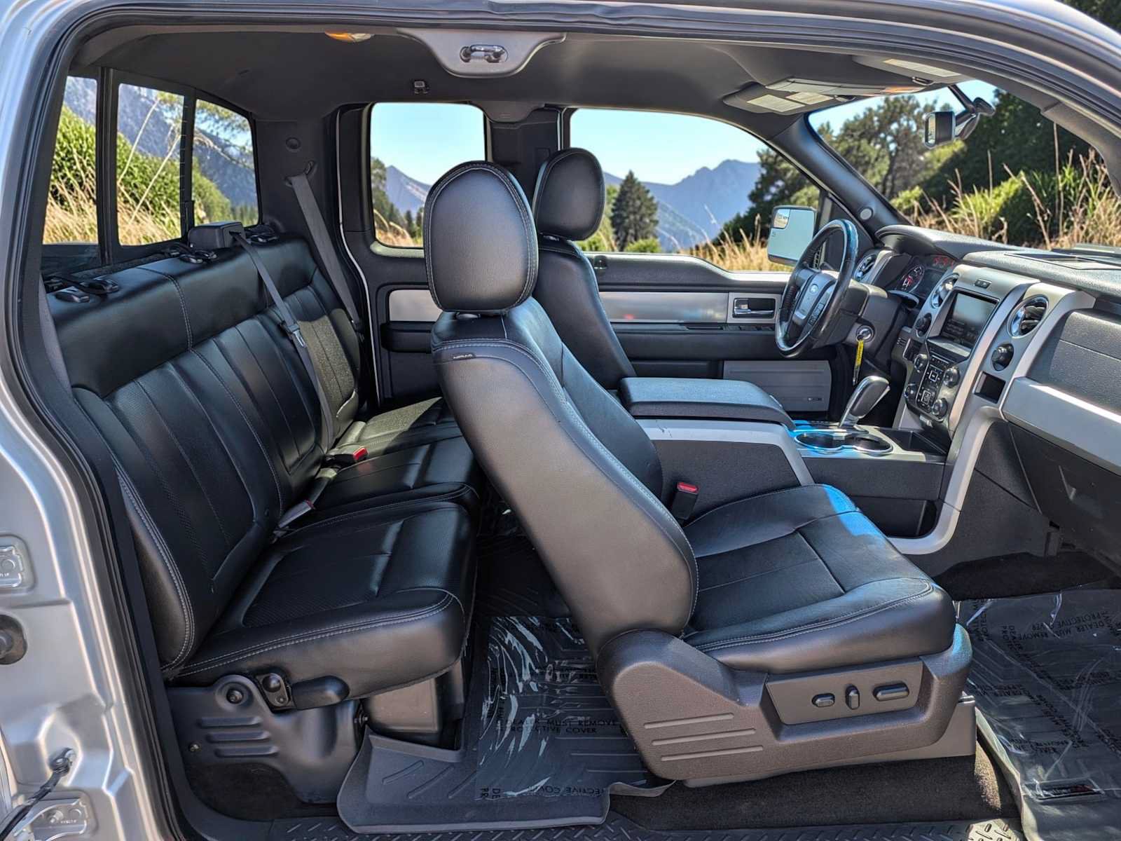 Used 2014 Ford F150 FX4 w/ Equipment Group 402A Luxury AWD/4WD image 14