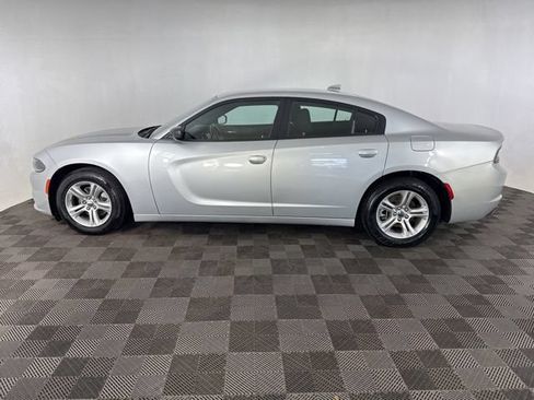 Used 2023 Dodge Charger SXT RWD image 10