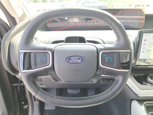 New 2026 Ford Expedition Platinum w/ Platinum Ultimate Package AWD/4WD image 29