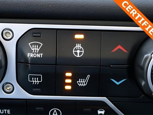 Used 2025 Jeep Wrangler Unlimited Rubicon image 23