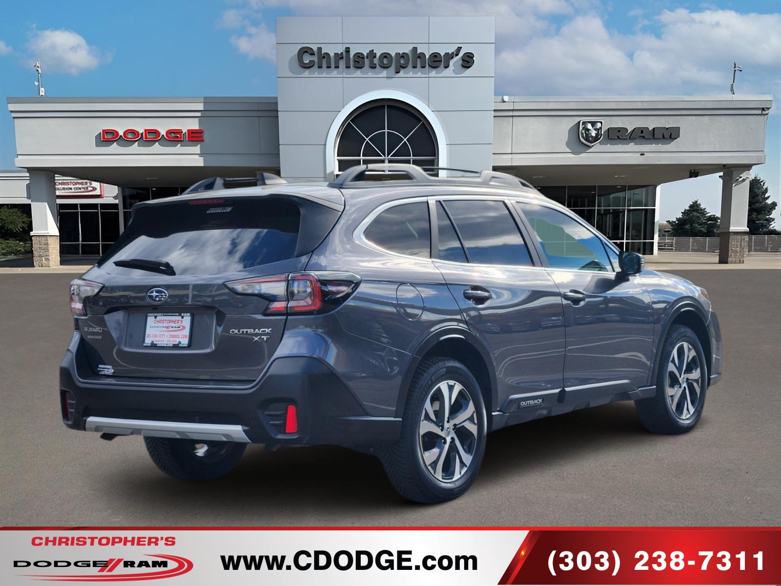 Used 2022 Subaru Outback Limited XT AWD/4WD image 3