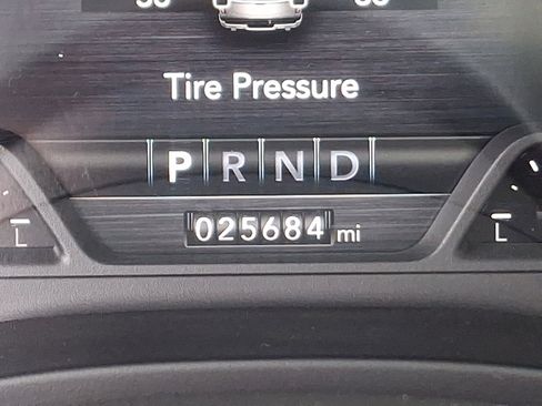 Certified 2021 RAM 1500 Laramie image 21