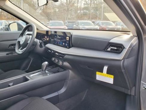 New 2026 Nissan Kicks S image 12