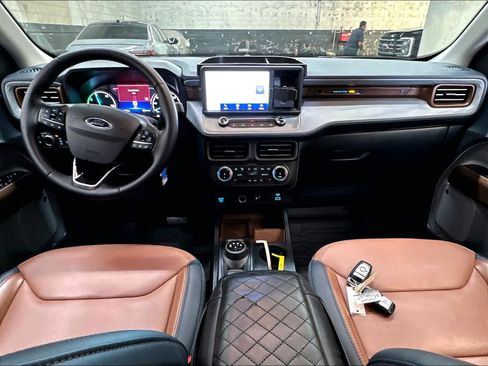 Used 2024 Ford Maverick Lariat FWD image 17