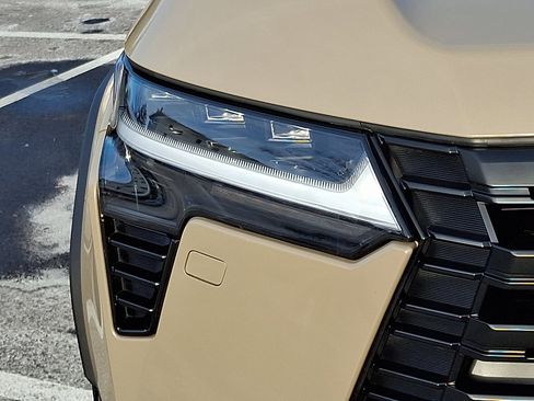 Certified 2024 Lexus GX 550 Premium image 9