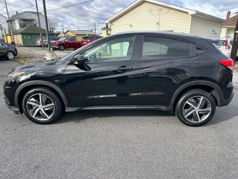 Used 2021 Honda HR-V EX image 2