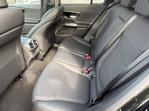 New 2026 Mercedes-Benz GLC 300 4MATIC image 24