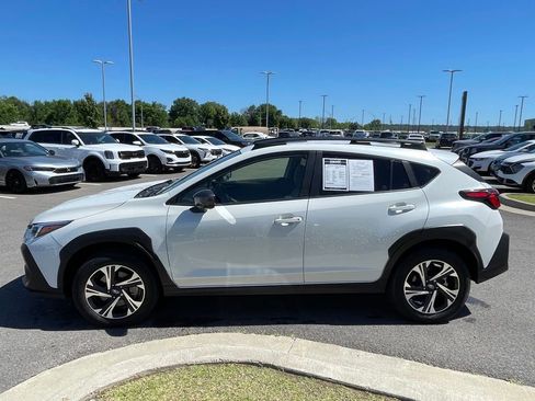 Used 2024 Subaru Crosstrek 2.0i Premium AWD/4WD image 4