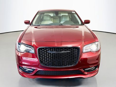 Used 2023 Chrysler 300 Touring L w/ Popular Equipment Group image 2