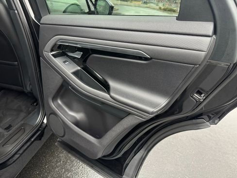 Used 2020 Land Rover Range Rover Evoque S image 25