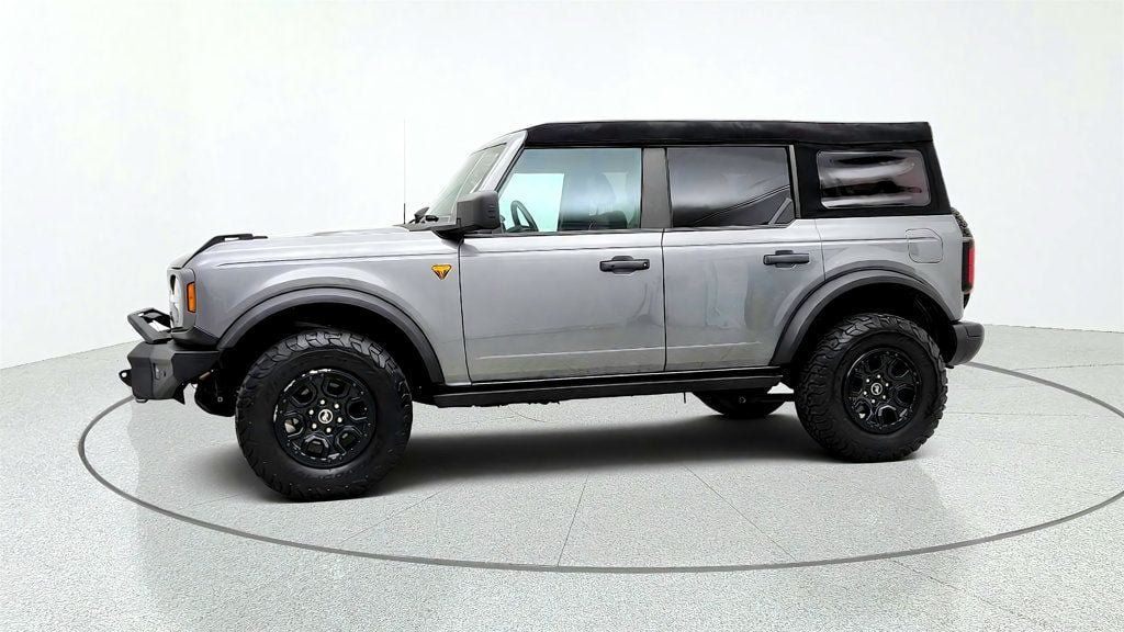 Used 2023 Ford Bronco Badlands AWD/4WD image 8