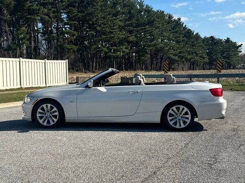 Used 2013 BMW 328i Convertible image 5